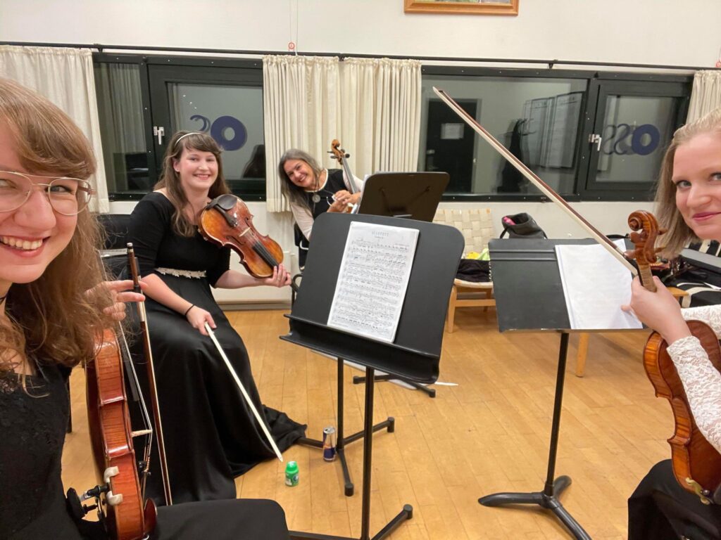 242212491 897522947808413 954006193110913477 n